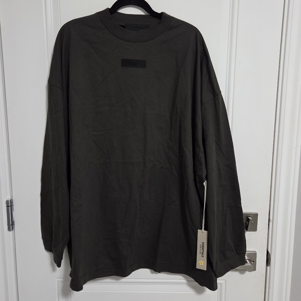 NWT - Fear Of God Essentials Men's Relaxed Heavyweight Long Sleeve Tee - M, L